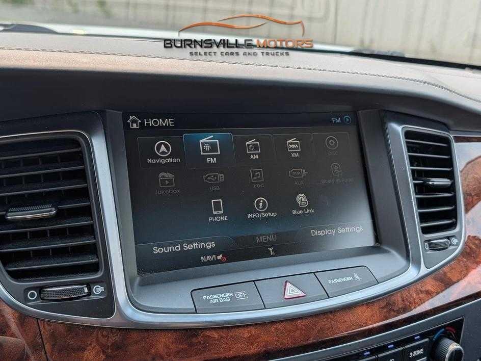 Hyundai Equus 4dr Sdn Signature 2014