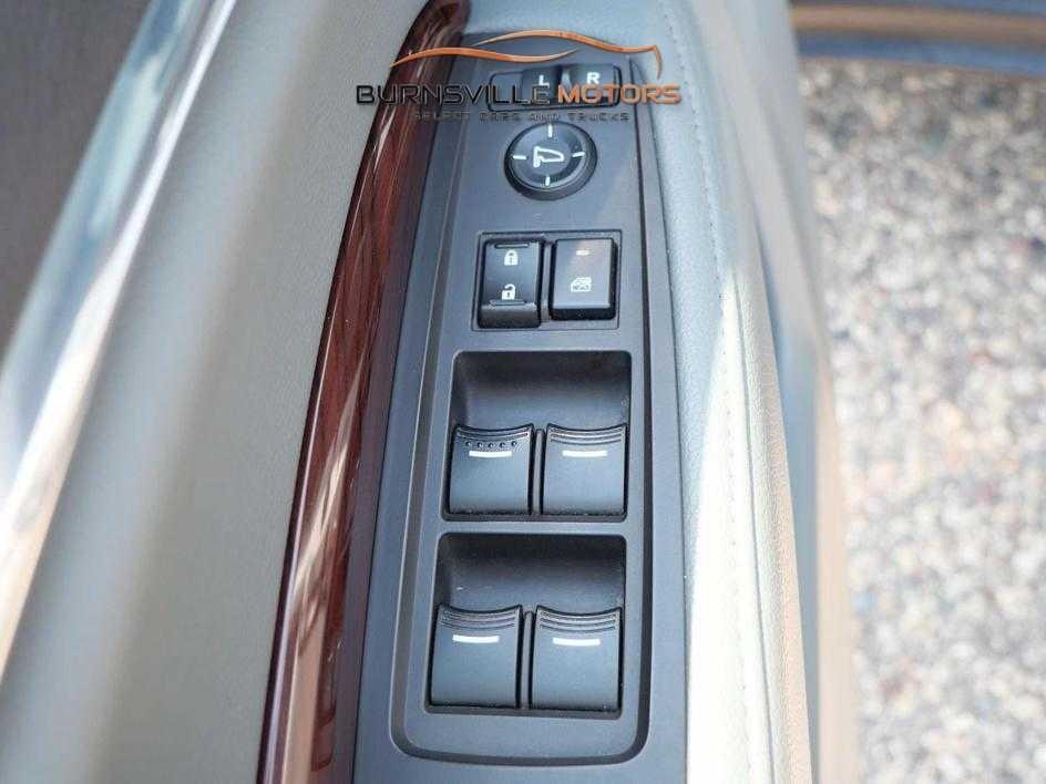 Acura MDX SH-AWD 4dr Tech Pkg 2015