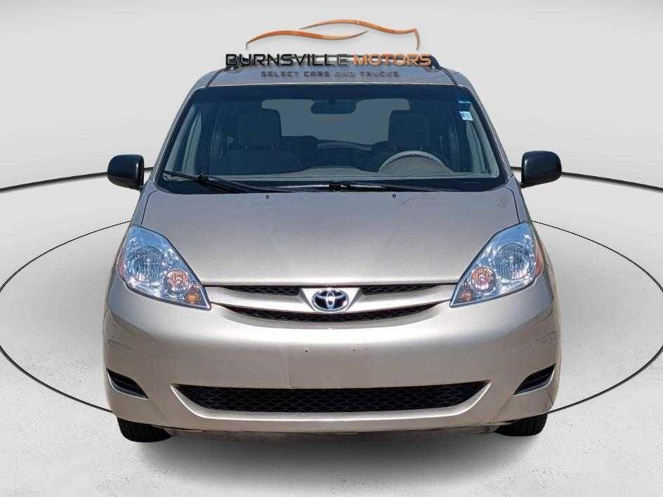 Toyota Sienna 5dr 7-Passenger Van CE FWD (Natl) 2007