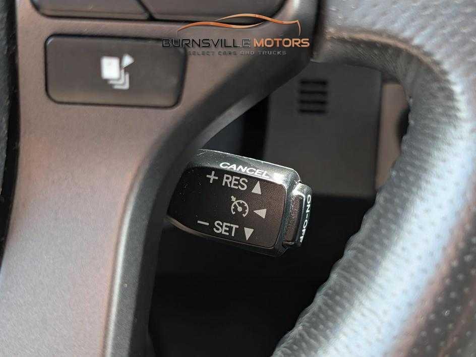 Toyota Tacoma 4WD Double Cab V6 MT TRD Off Road (Natl) 2016