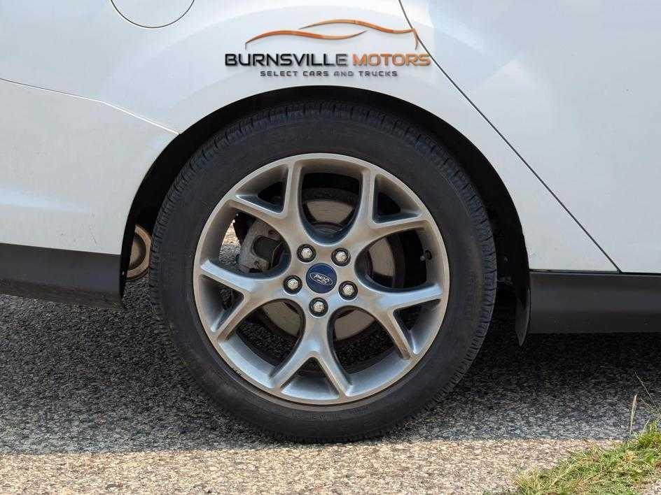 Ford Focus 4dr Sdn SE 2014