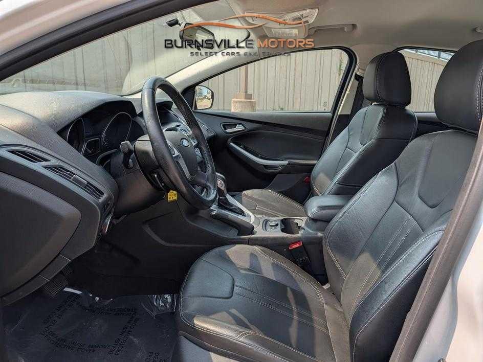 Ford Focus 4dr Sdn SE 2014