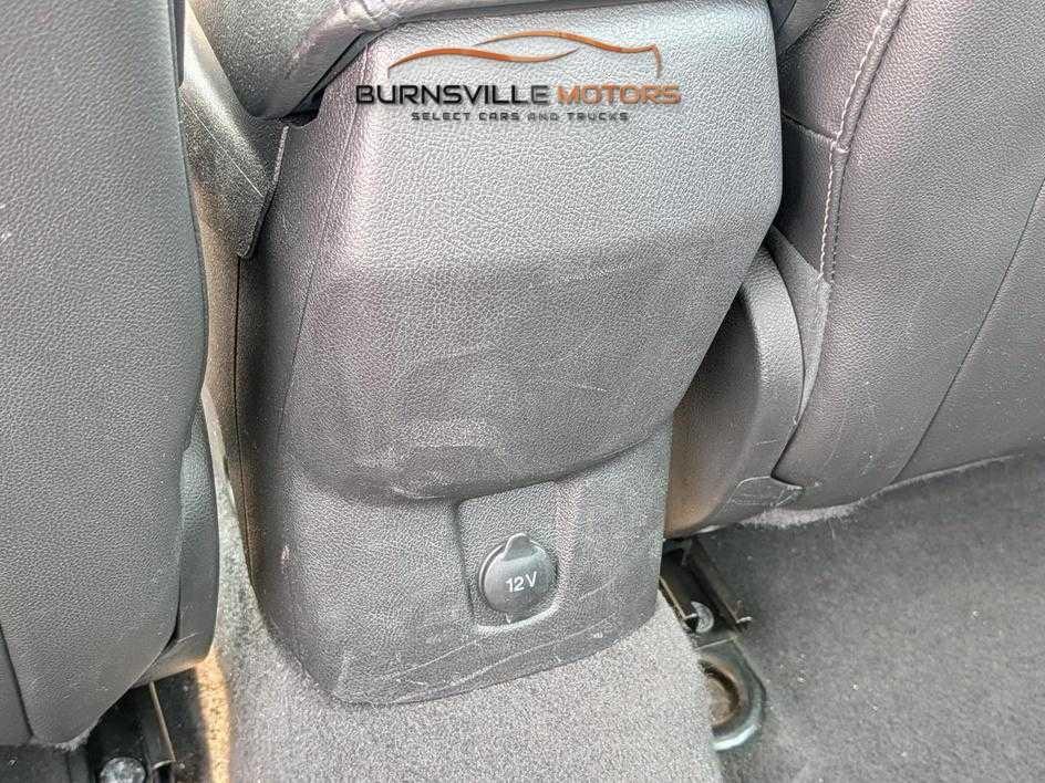 Ford Focus 4dr Sdn SE 2014