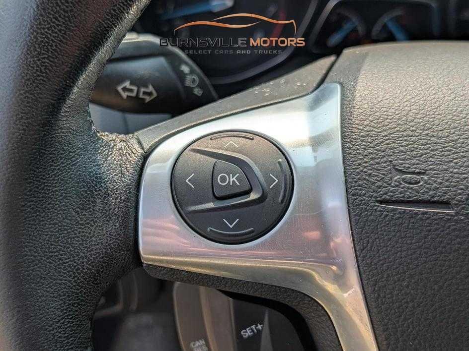 Ford Focus 4dr Sdn SE 2014