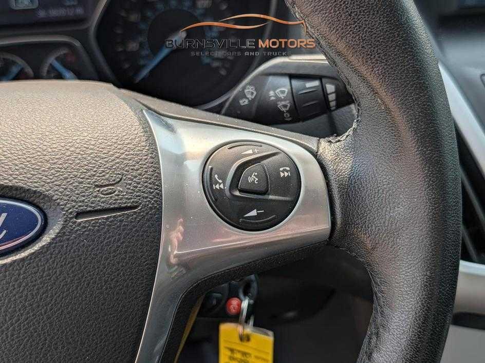 Ford Focus 4dr Sdn SE 2014
