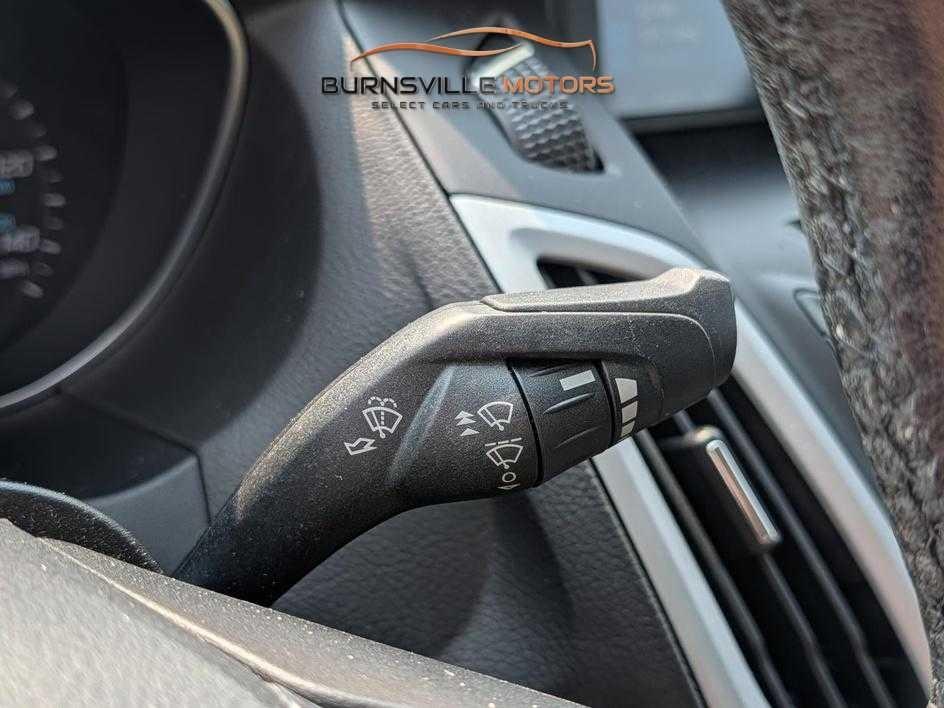 Ford Focus 4dr Sdn SE 2014