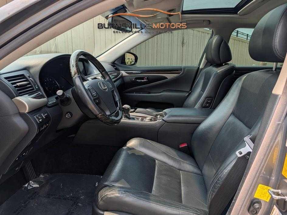 Lexus LS 460 4dr Sdn AWD 2015