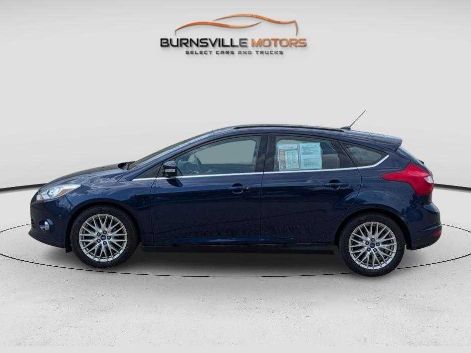Ford Focus 5dr HB SEL 2012