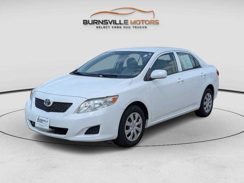 Toyota Corolla 4dr Sdn Man (Natl) 2010