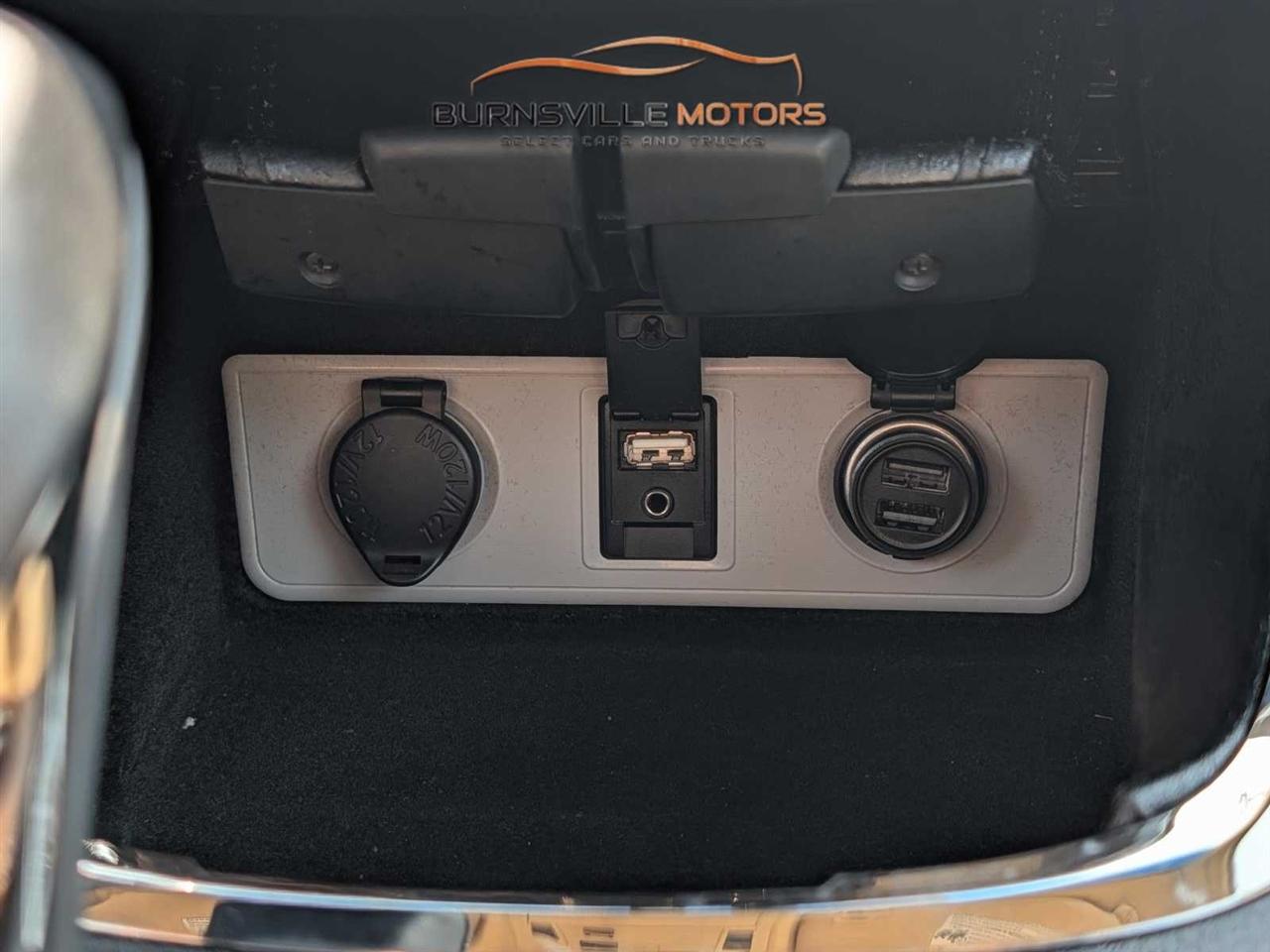 Toyota Avalon 4dr Sdn XLE Premium (Natl) 2014