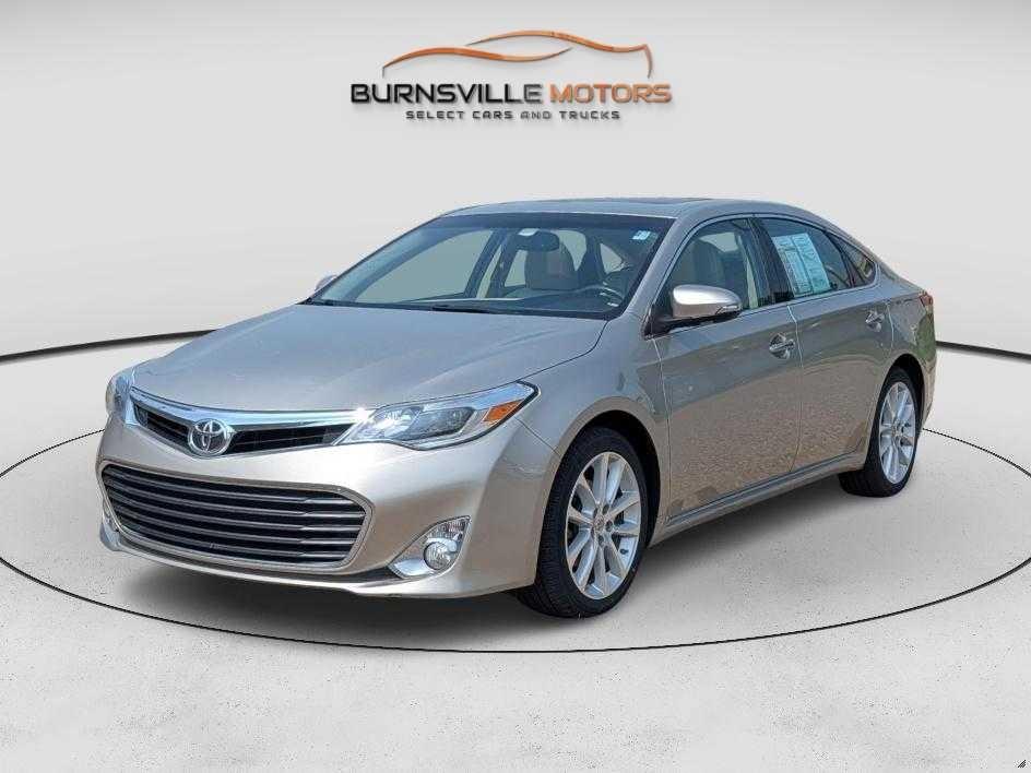 Toyota Avalon 4dr Sdn XLE Premium (Natl) 2014