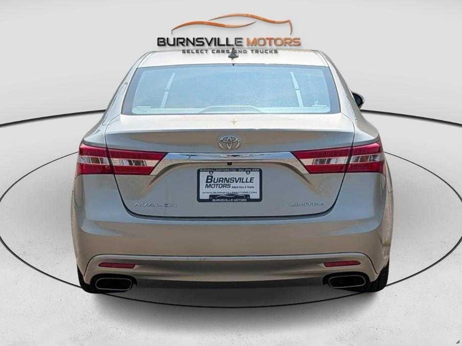 Toyota Avalon 4dr Sdn XLE Premium (Natl) 2014