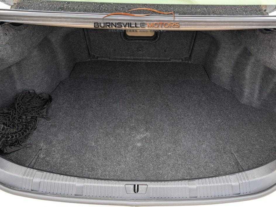 Toyota Avalon 4dr Sdn XLE Premium (Natl) 2014
