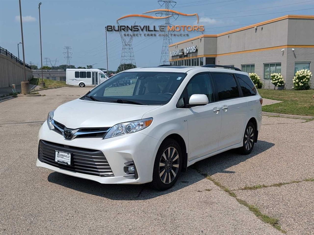 Toyota Sienna Limited Premium AWD 7-Passenger (Natl) 2018