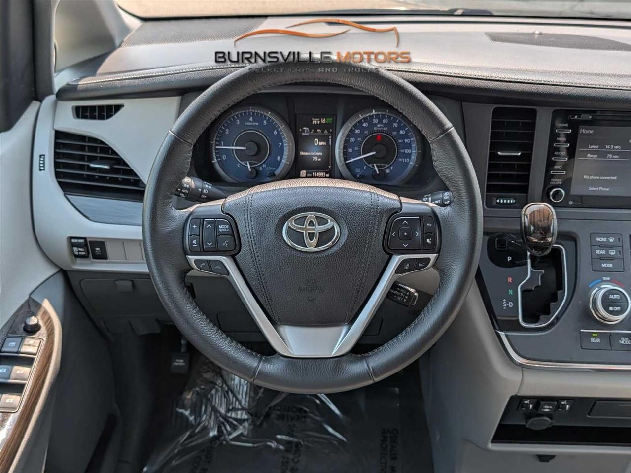 Toyota Sienna Limited Premium AWD 7-Passenger (Natl) 2018