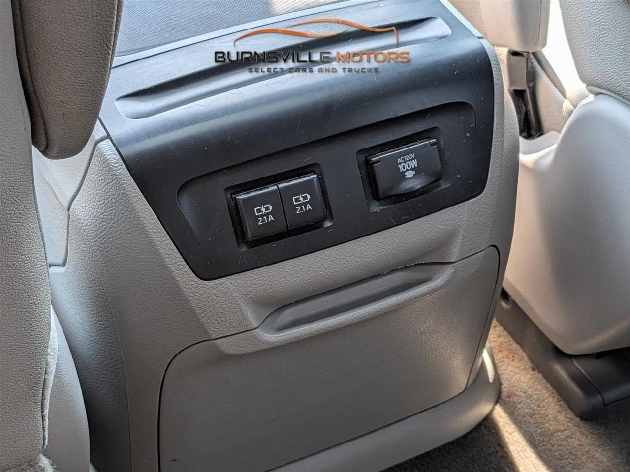 Toyota Sienna Limited Premium AWD 7-Passenger (Natl) 2018