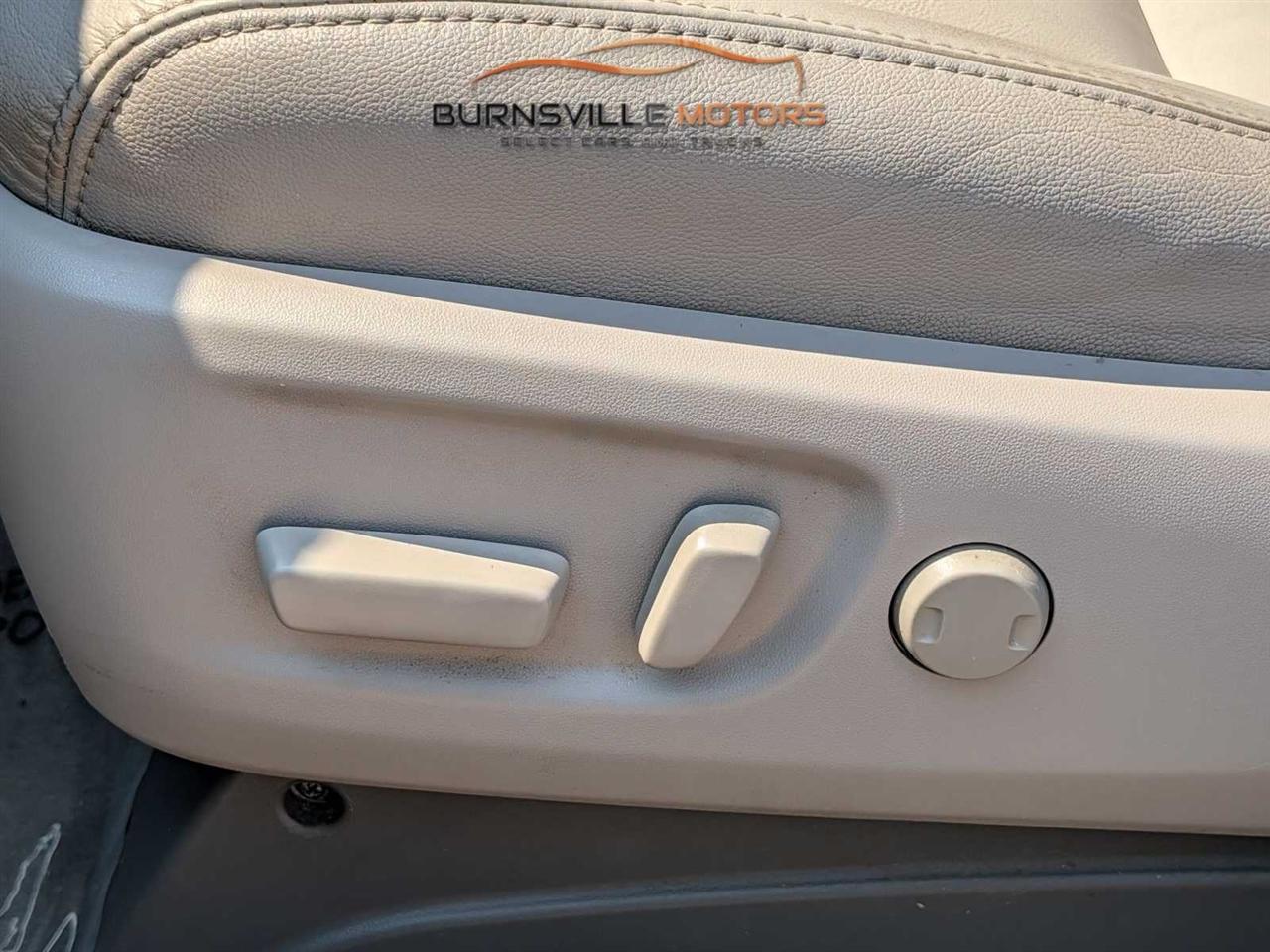 Toyota Sienna Limited Premium AWD 7-Passenger (Natl) 2018