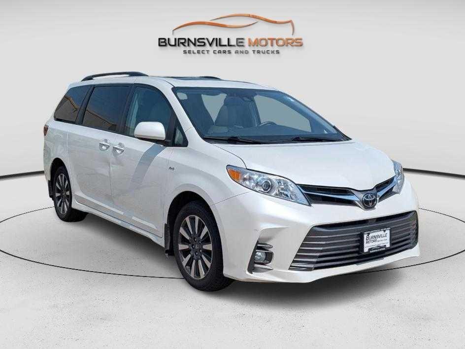 Toyota Sienna Limited Premium AWD 7-Passenger (Natl) 2018