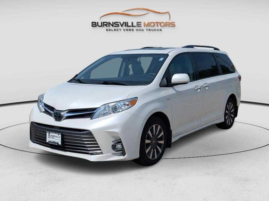 Toyota Sienna Limited Premium AWD 7-Passenger (Natl) 2018