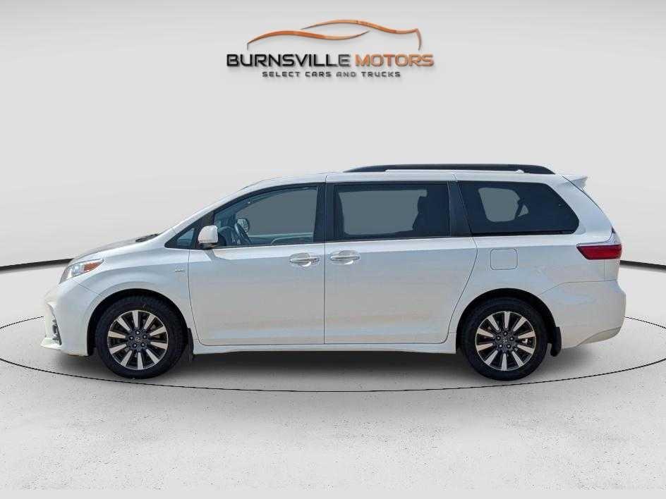 Toyota Sienna Limited Premium AWD 7-Passenger (Natl) 2018