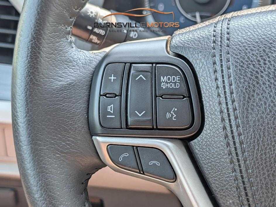 Toyota Sienna Limited Premium AWD 7-Passenger (Natl) 2018