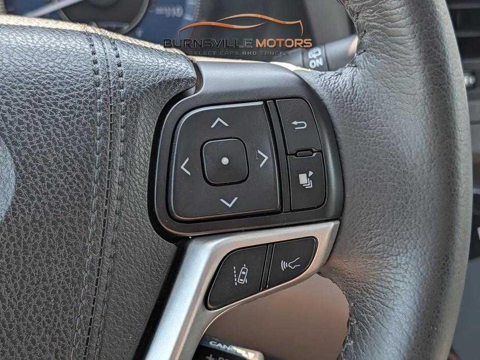 Toyota Sienna Limited Premium AWD 7-Passenger (Natl) 2018