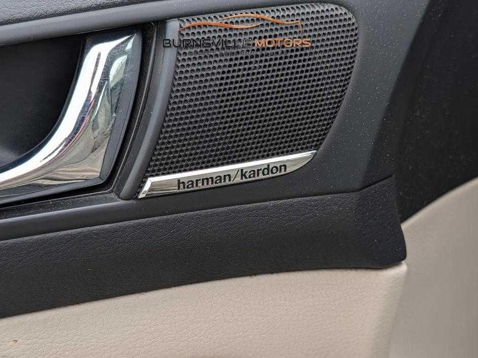 Subaru Outback 4dr H4 Auto 2.5i Special Edtn 2009