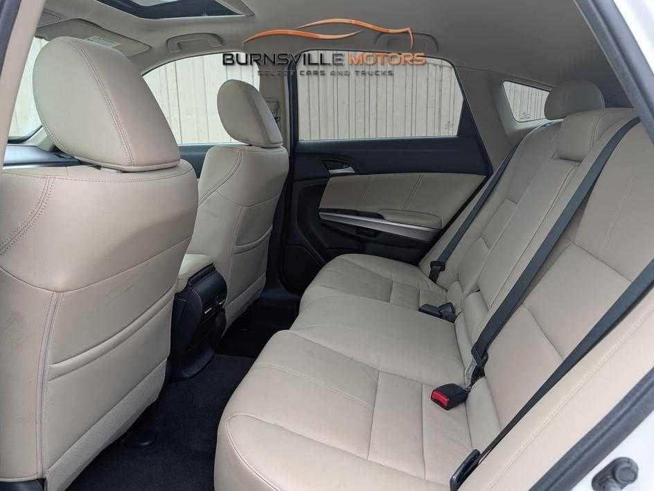 Honda Crosstour 4WD V6 5dr EX-L 2013