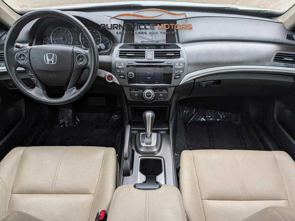 Honda Crosstour 4WD V6 5dr EX-L 2013