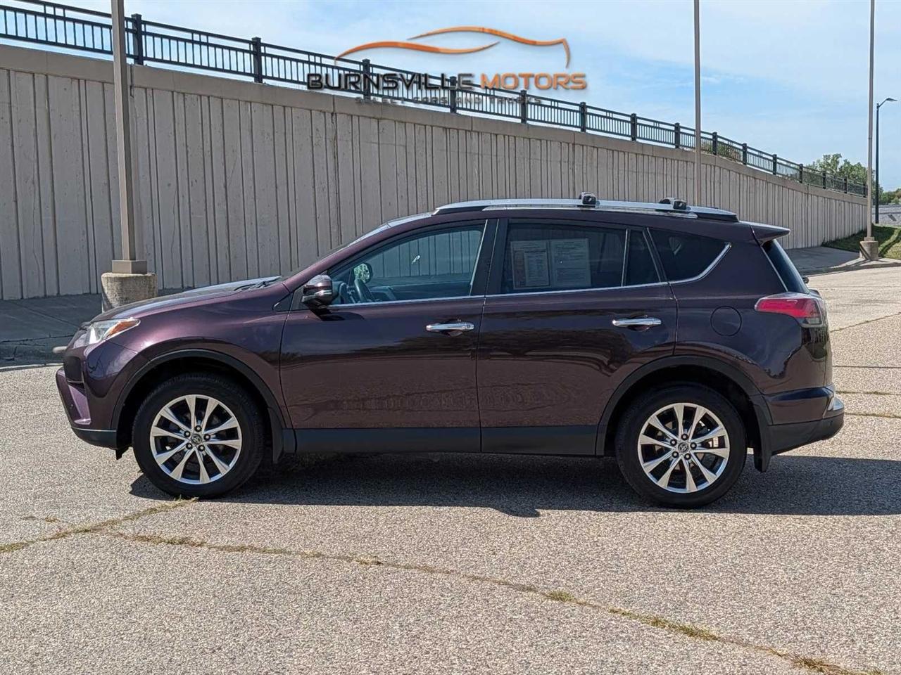 Toyota RAV4 Limited AWD (Natl) 2017