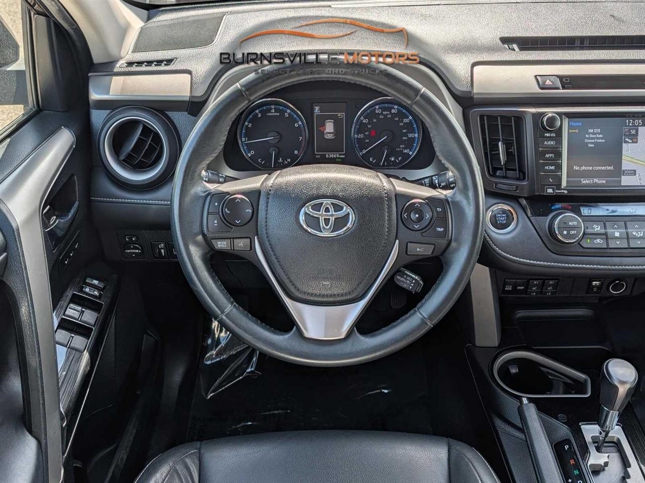Toyota RAV4 Limited AWD (Natl) 2017