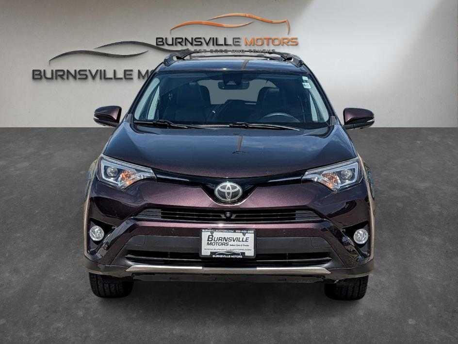 Toyota RAV4 Limited AWD (Natl) 2017