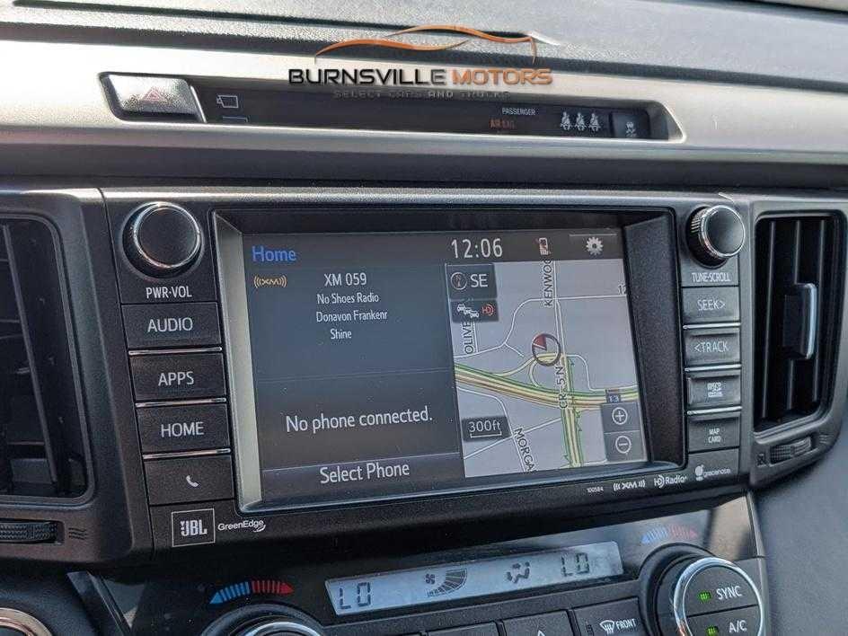 Toyota RAV4 Limited AWD (Natl) 2017