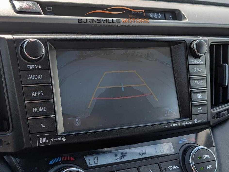 Toyota RAV4 Limited AWD (Natl) 2017