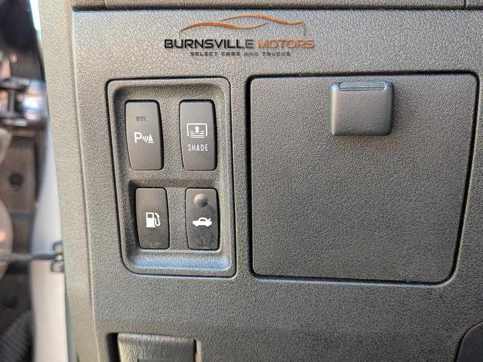 Lexus ES 350 4dr Sdn 2012