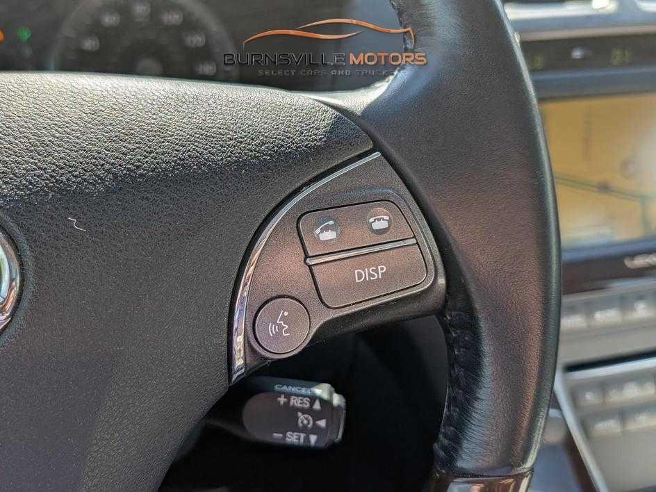 Lexus ES 350 4dr Sdn 2012