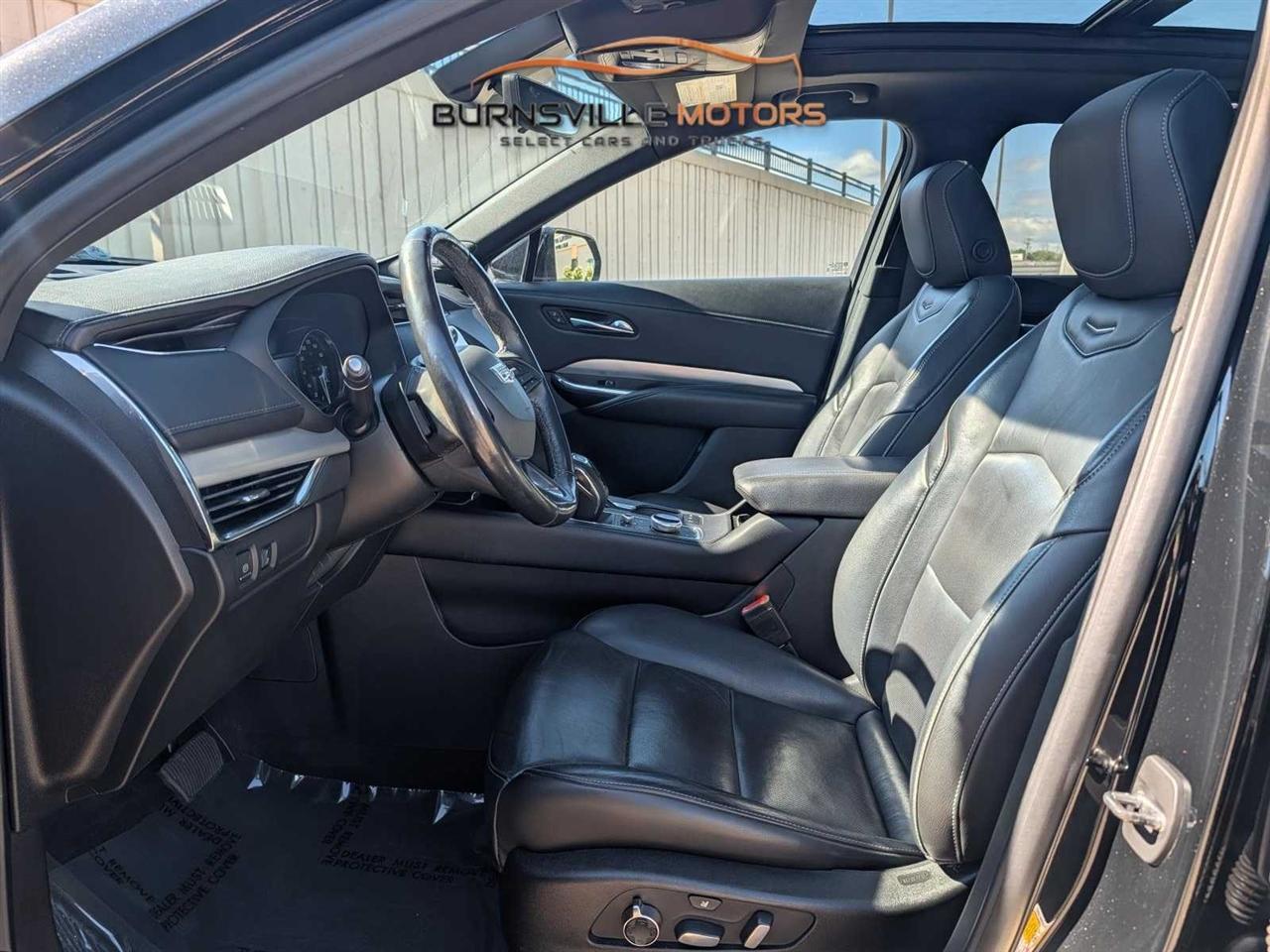 Cadillac XT4 AWD 4dr Premium Luxury 2019