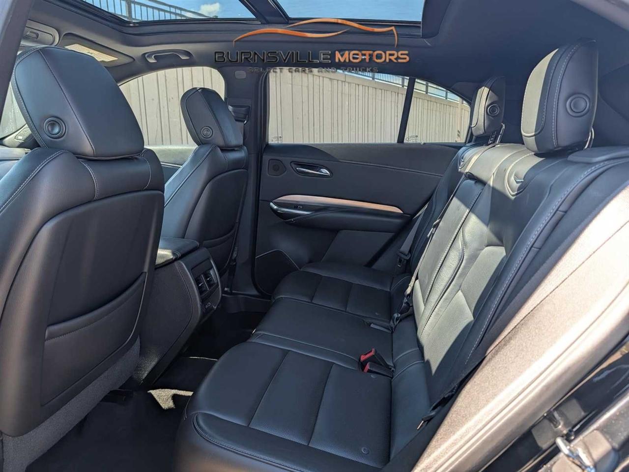 Cadillac XT4 AWD 4dr Premium Luxury 2019