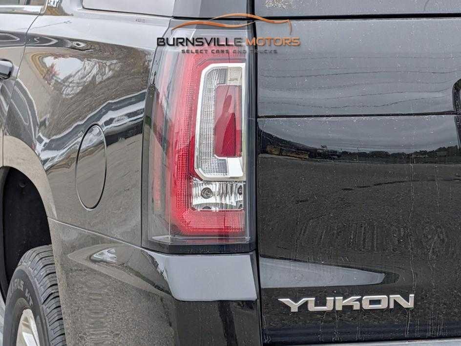 GMC Yukon 4WD 4dr SLT 2017