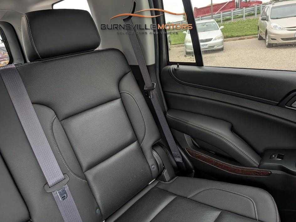 GMC Yukon 4WD 4dr SLT 2017