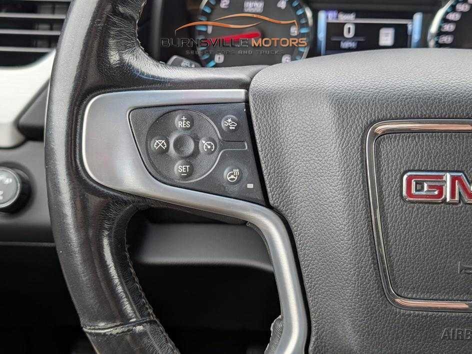 GMC Yukon 4WD 4dr SLT 2017