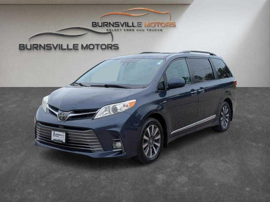 Toyota Sienna Limited Premium AWD 7-Passenger (Natl) 2018