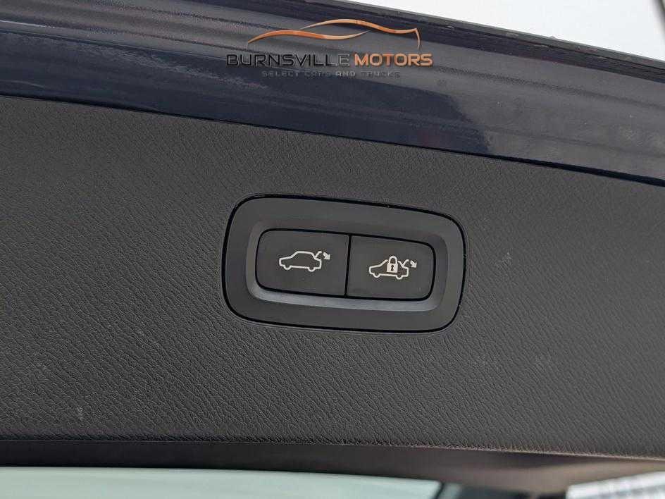 Volvo XC90 T6 AWD Momentum 2019