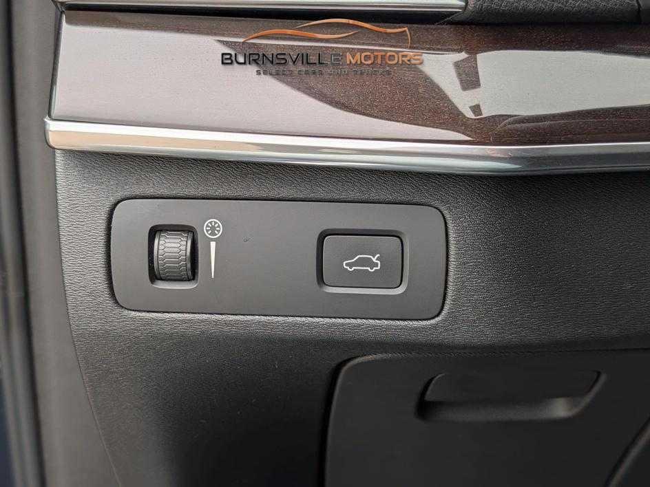 Volvo XC90 T6 AWD Momentum 2019