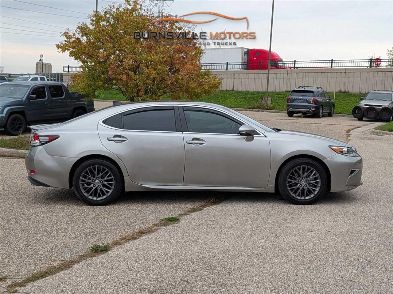 Lexus ES ES 350 FWD 2018