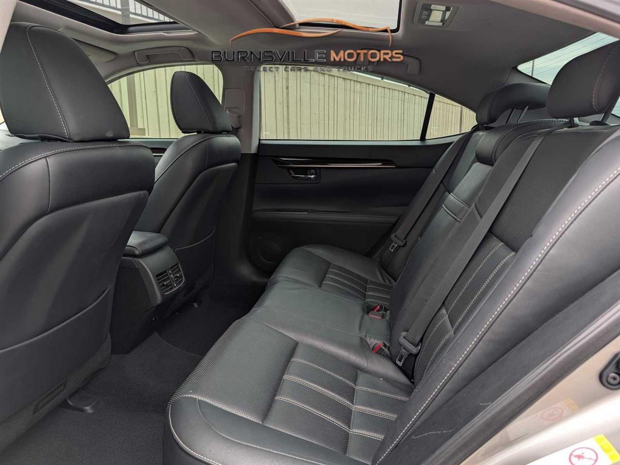 Lexus ES ES 350 FWD 2018
