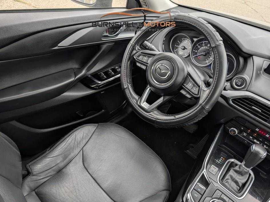 Mazda CX-9 Touring AWD 2021