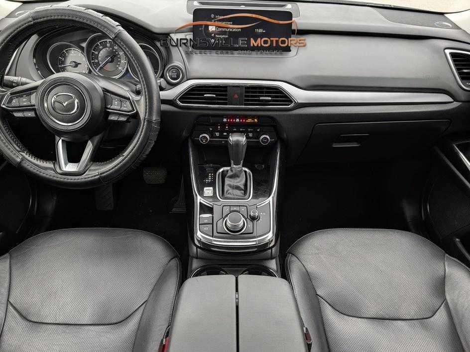 Mazda CX-9 Touring AWD 2021