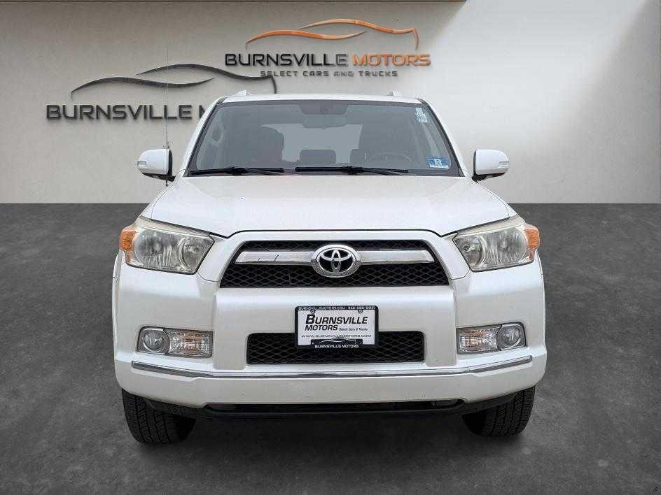 Toyota 4Runner 4WD 4dr V6 Limited (Natl) 2010