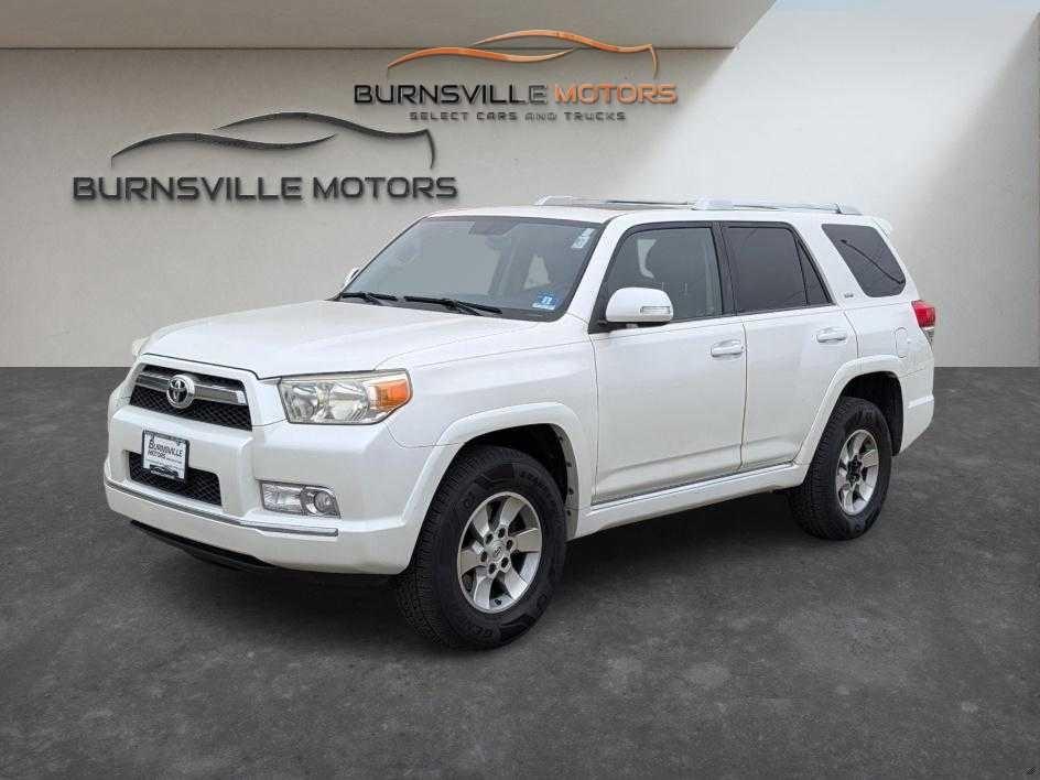Toyota 4Runner 4WD 4dr V6 Limited (Natl) 2010